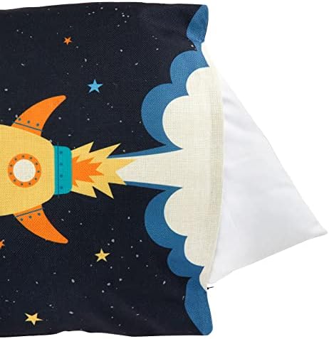 Juvale 4 Paket svemirski svemirski uvoz dekorativnih deca bacaju jastuče, 4 dizajna, astronaut, raketni