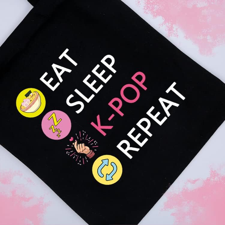Cmnim K-POP torba za šminkanje jedite spavanje K-POP ponovite putnu torbicu K-pop roba poklon za žene djevojku