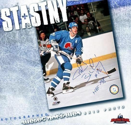 Peter Stastny potpisan quebec nordiques 8 x 10-70019 - autogramirane NHL fotografije